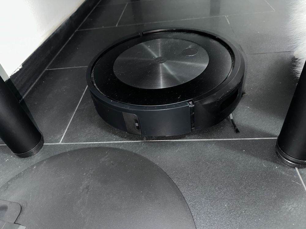 Irobot roomba combo j5