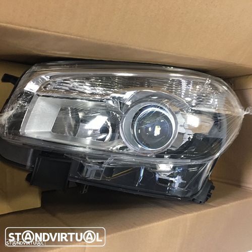 Farol Nissan Qashqai modelo: 2010 até 2014 novo