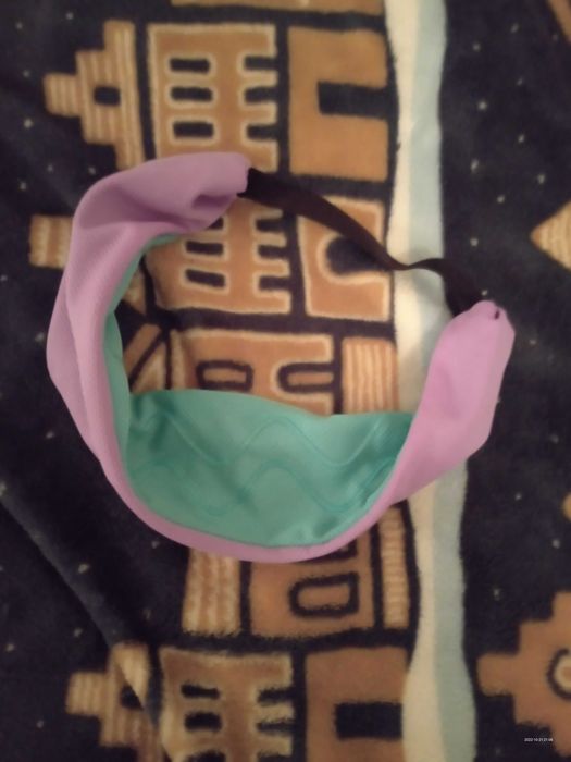 sprzedam nową opaskę na głowę do biegania na gumce