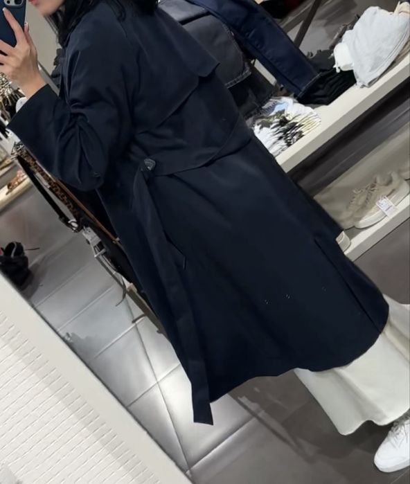 Тренч темно-синій Stradivarius