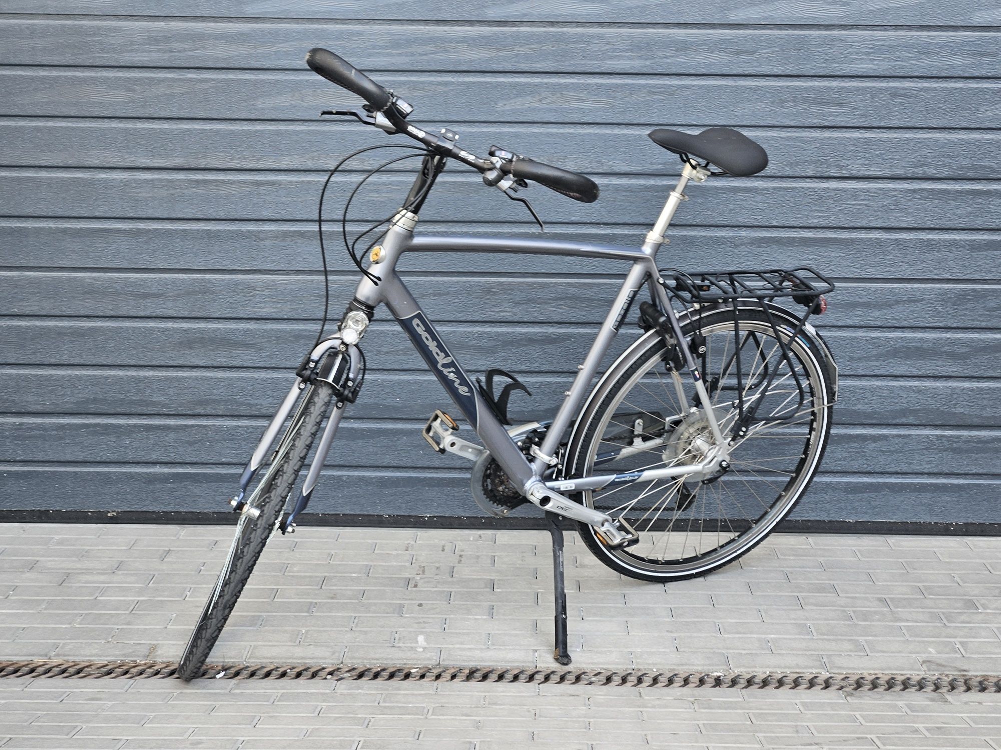 Gazelle GoldLine Agile Deore
Osprzęt Shimano Deore
Rozmiar ramy 61