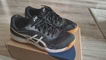Buty halowe firmy Asics roz 44