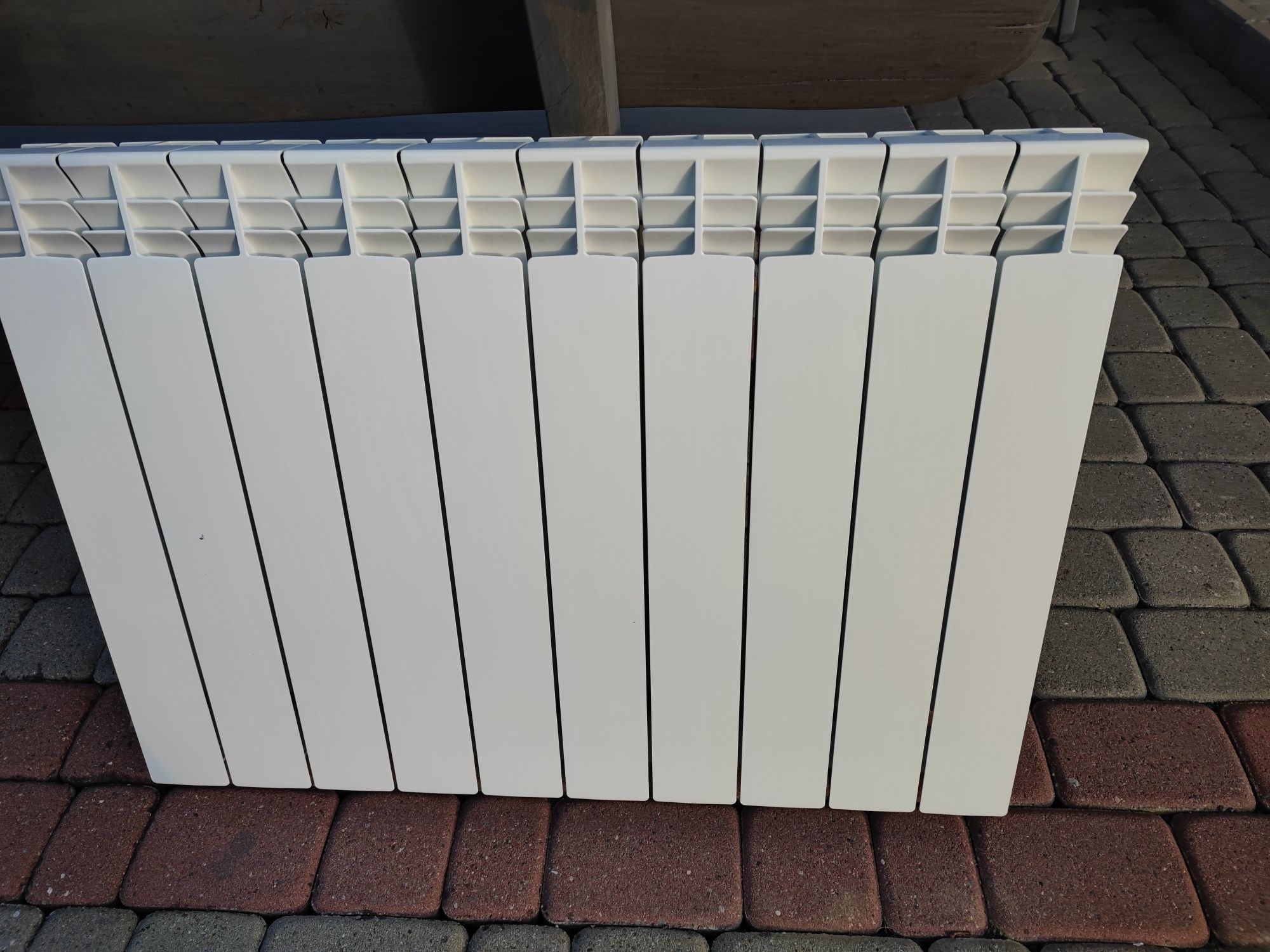 Grzejnik kaloryfer aluminiowy
