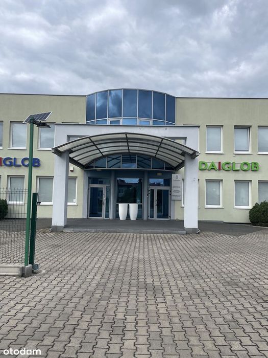 Do wynajęcia   biurowo-socjalny 575 m2 /135m2/ 285m2 z parkingami