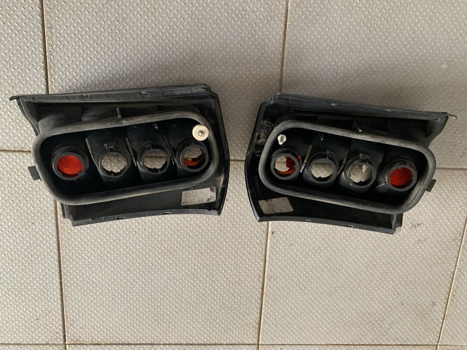 Farol traseiro esquerdo microcar mc campus