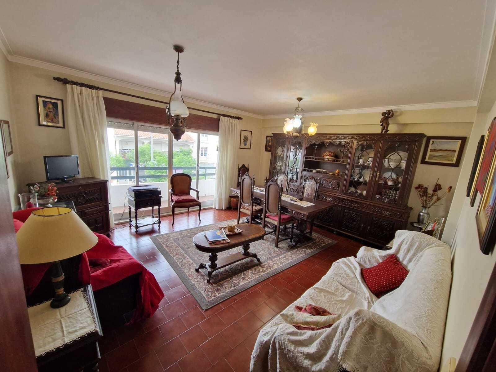 Vendo apartamento centro Salvaterra de Magos