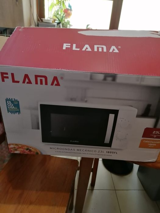 Microondas impecável