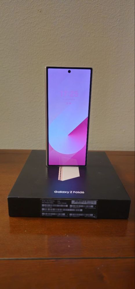 Продам Samsung Z Fold 6