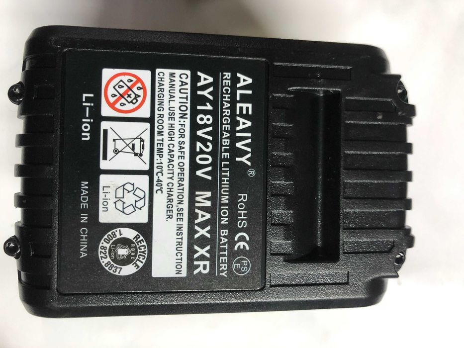 Bateria ,akumulator DEWALT 18V 9AH  nowa
