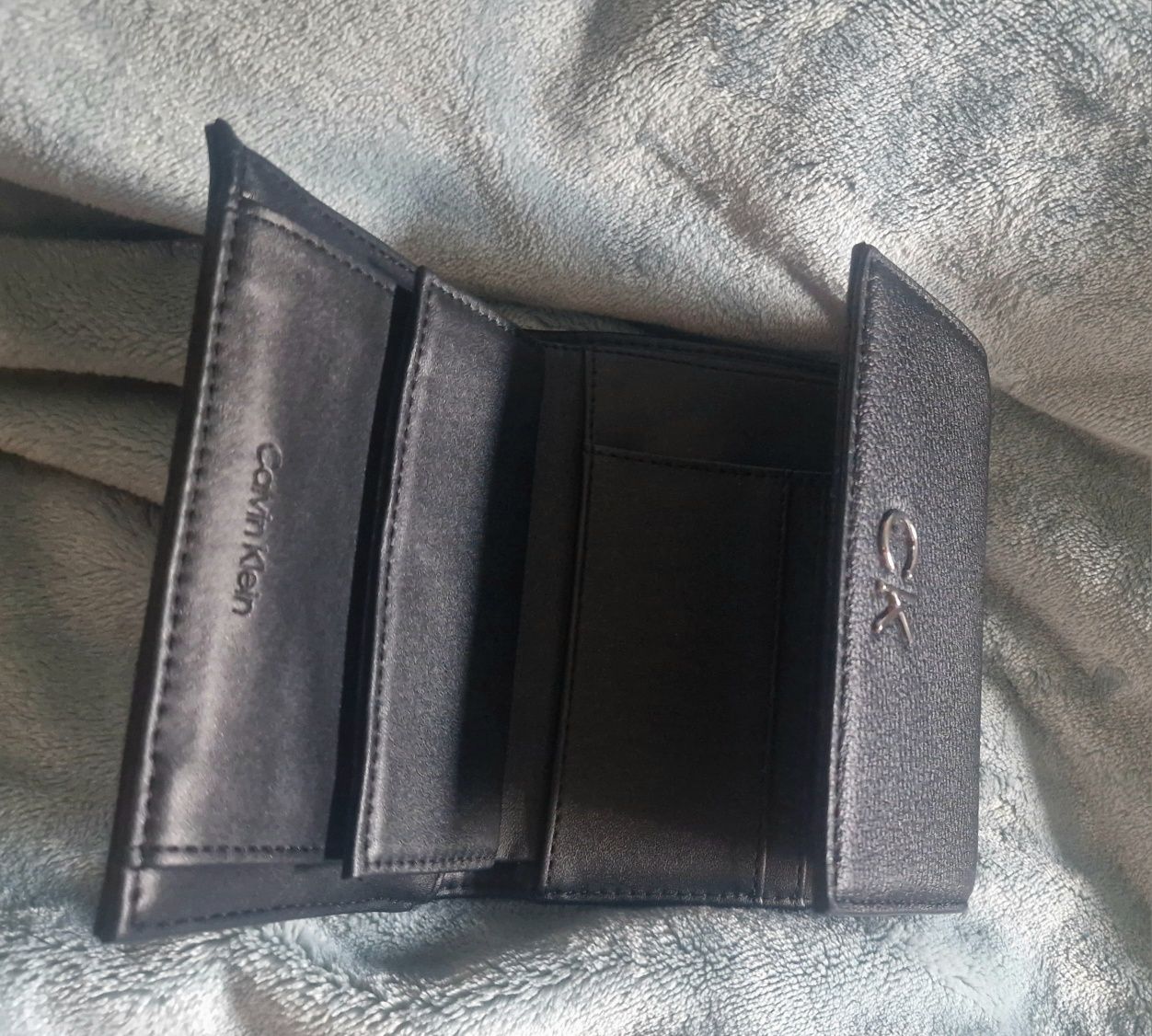 Calvin Klein portfel daily medium trifold, czarny