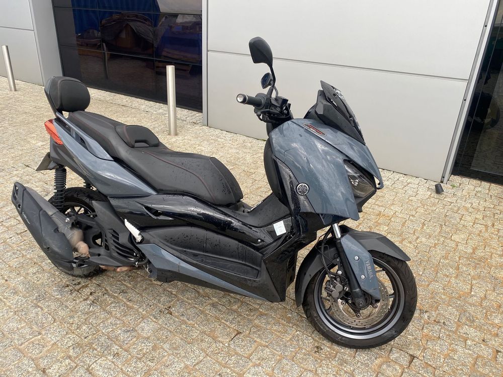 Yamaha X MAX 125