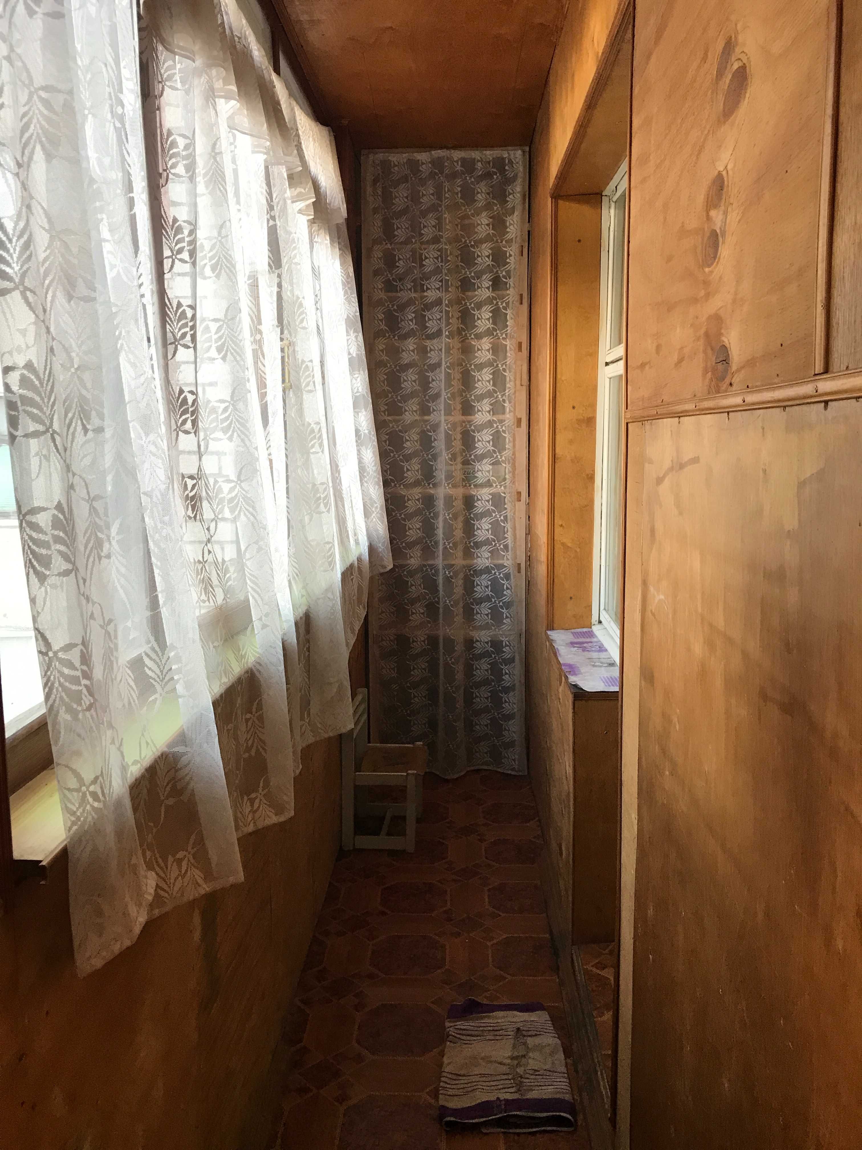 Продається 1к. квартира в центрі Шевченківського