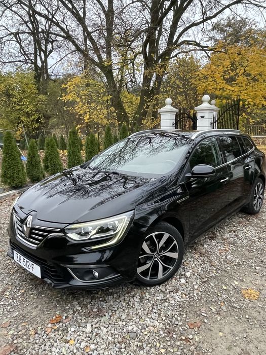 Renault -Megane Estate 1.3 TCe Bose/Blis/kam.360/Najbogatrza wersja !