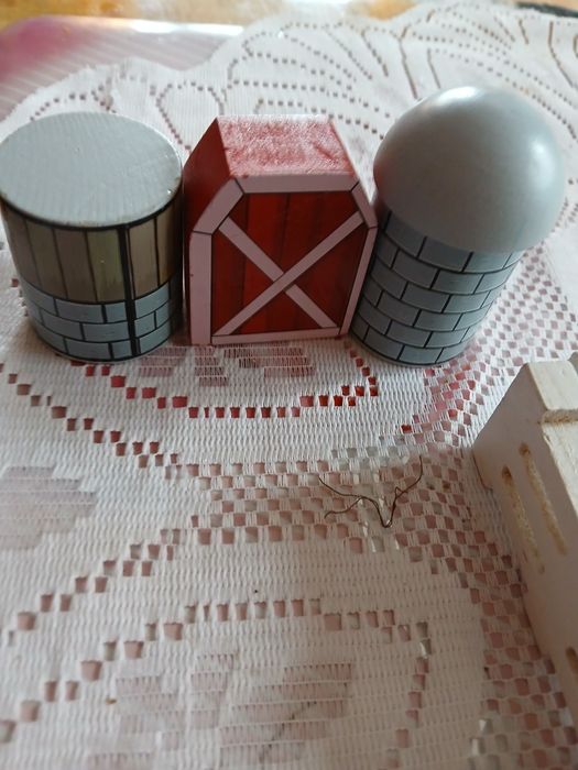 Drewniana farma dla dzieci 2 zestawy