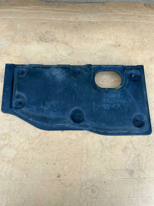 Osłona silnika boczna prawa Hyundai i40  29120-3Z000