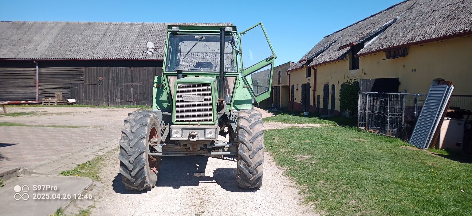 Ciągnik FENDT 611 LS