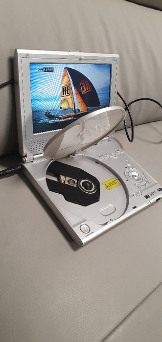 Dvd przenośne  bardzo dobry stan