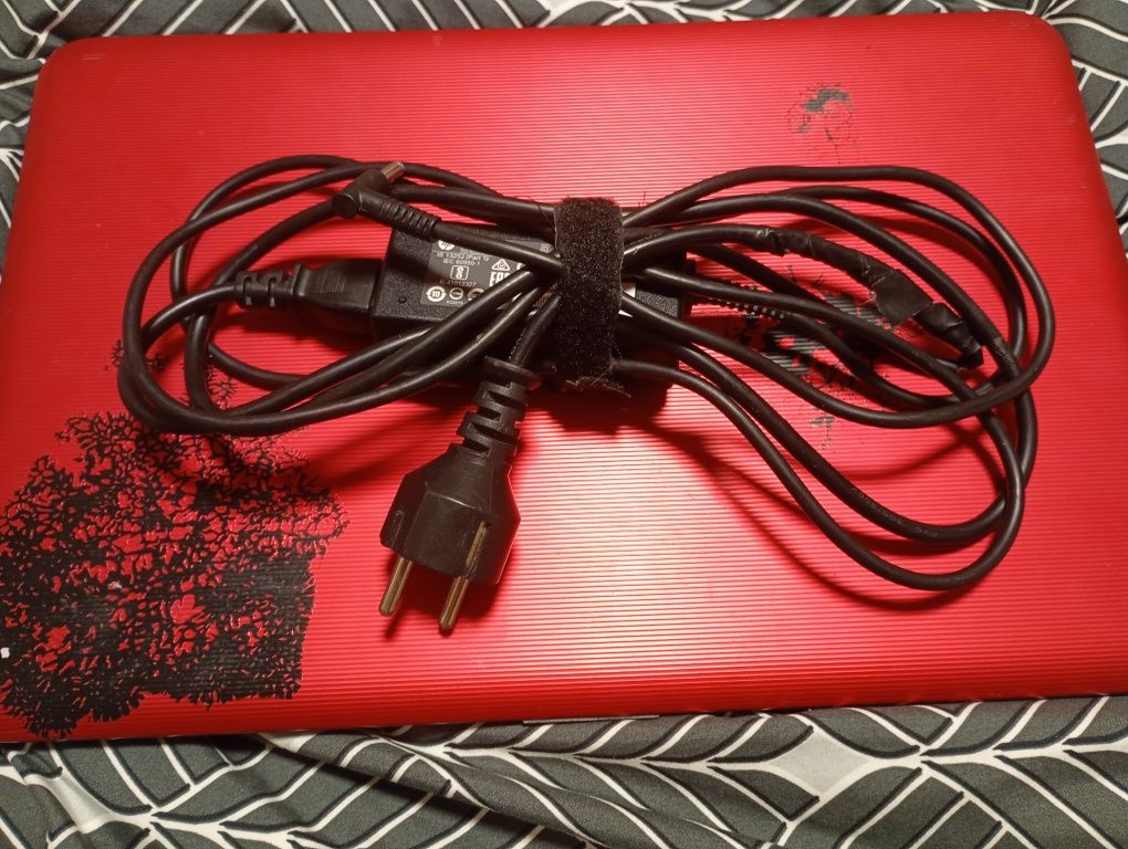 Sprzedam laptopa hp