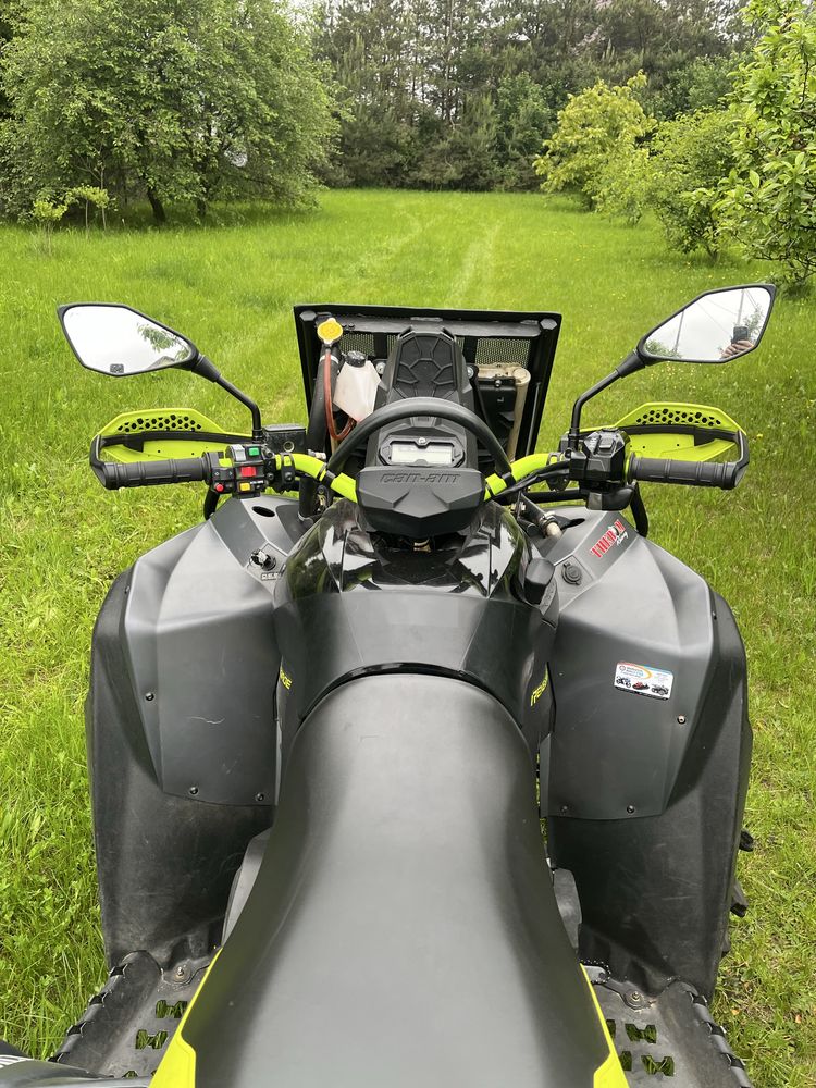 Can-am Renegade XMR