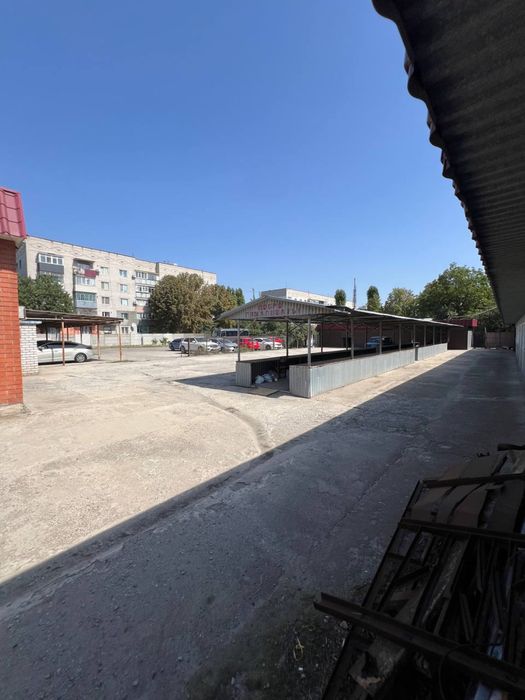 Продам рынок с автостоянкой