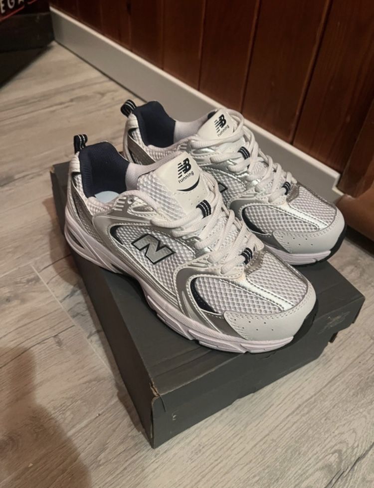 Tenis New Balance novos nunca usados 37,5