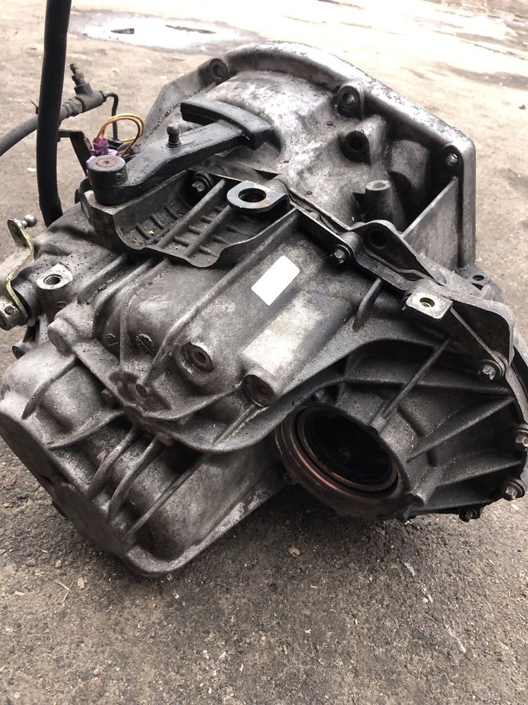 Коробка передач КПП 6 ступка Renault Trafic Opel Vivaro 1.9