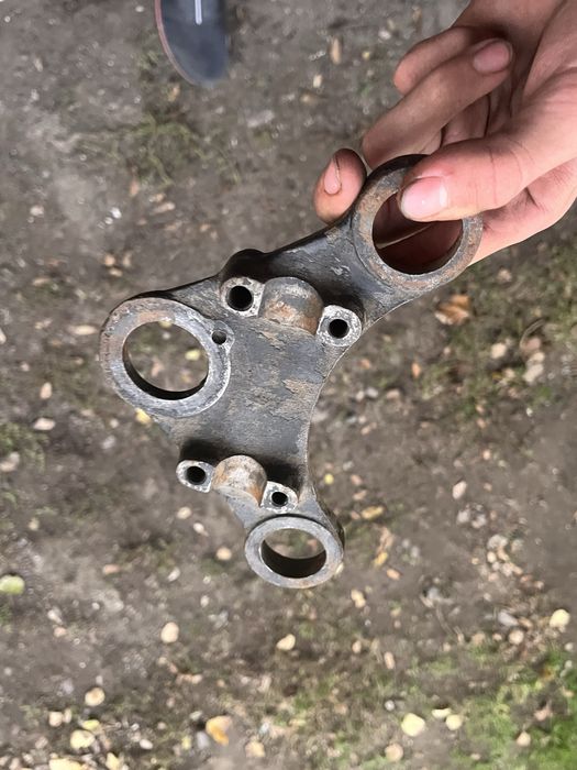 Верхняя траверса Ява