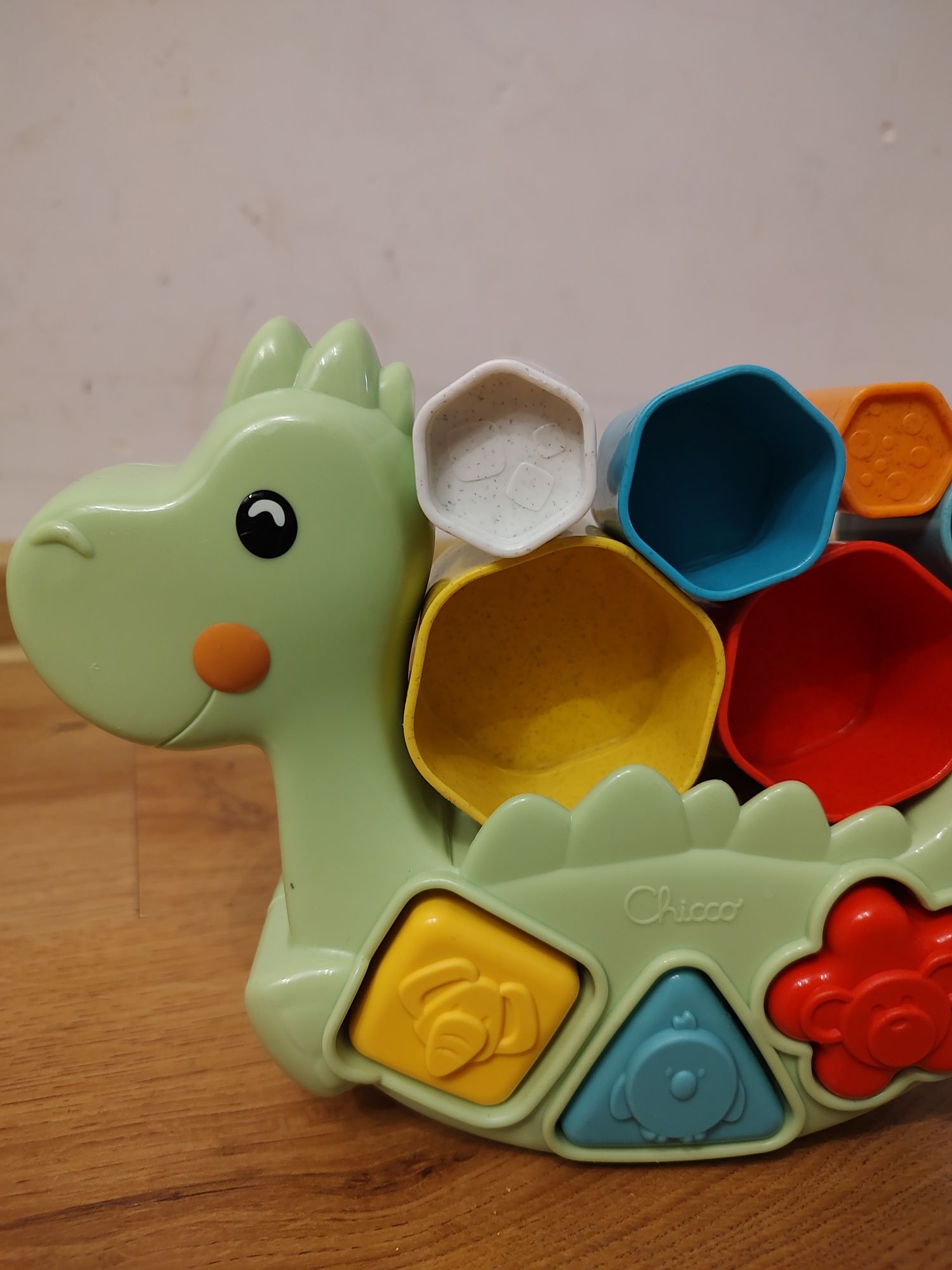 Sorter kształtów równoważnia Dino Chicco Eco+