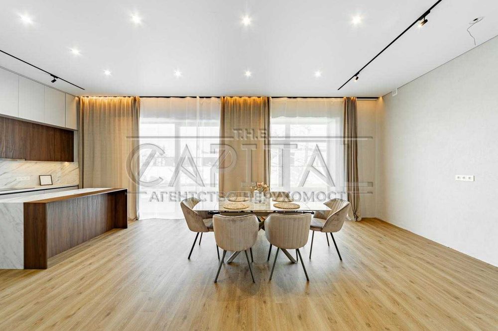 Продаж / Будинок / 175 м2 / Дмитрівка / вул. Привітна, 1