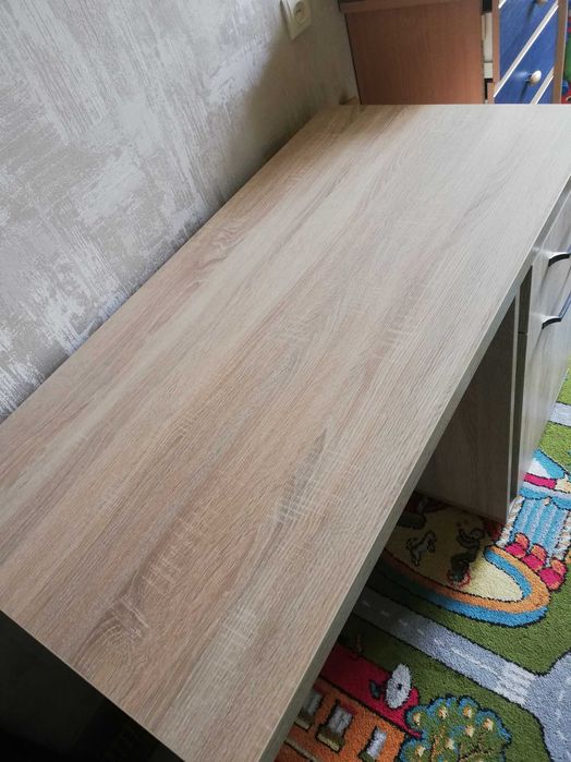 Стол письменный новый