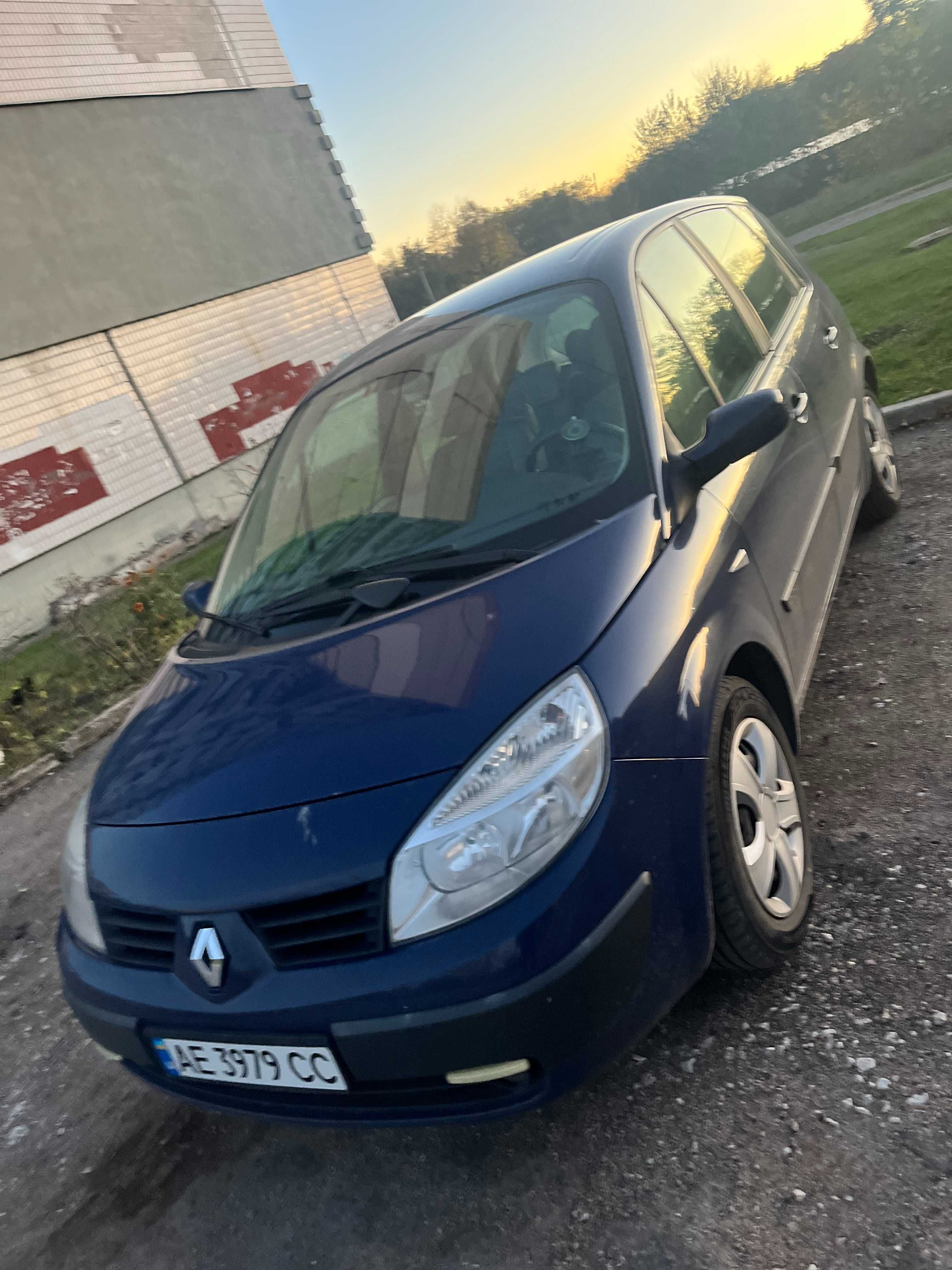 Продам Renault Scenic 2.0 бензин 2005р.