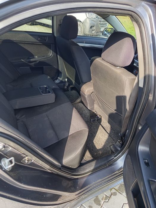 Mitsubishi Lancer 1.5 2007