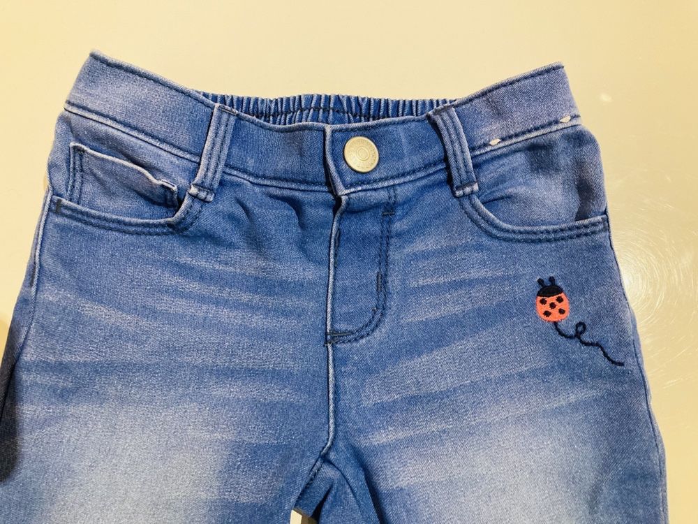 Spodnie jeansy dżinsy z biedronką Gymboree r 86