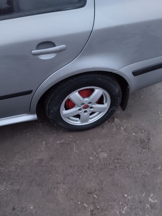 Шкода Октавія тур