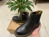 Damskie botki Dr. Martens Chelsea, rozmiar 38