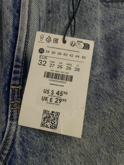 Шорты джинсовые  Bershka новые 30-32