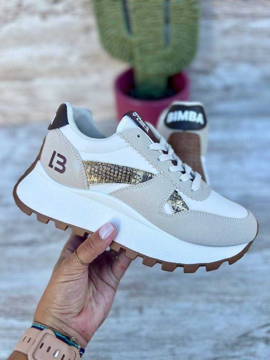 Sapatilhas disponíveis do 36 ao 41