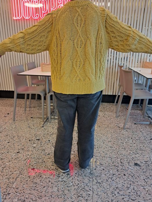 Camisola Zara amararela oversized