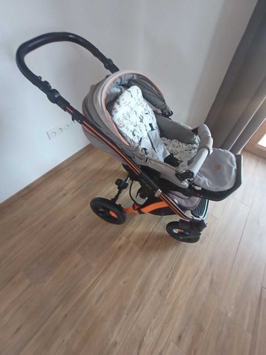 Sprzedam wózek 3w1
