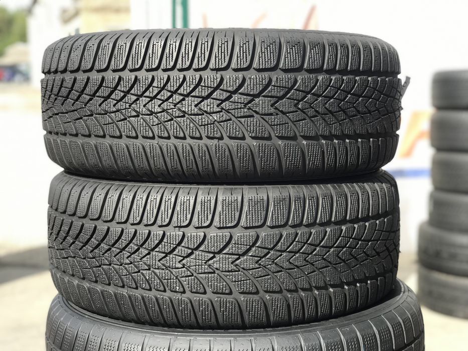 Шини зимові 2шт 225/55 R17 Dunlop WinterSport 4D