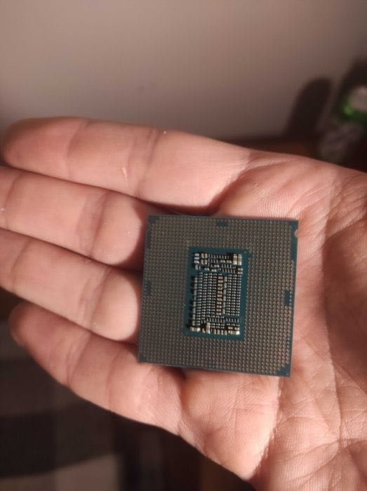 Процесор Intel core і5-8600k