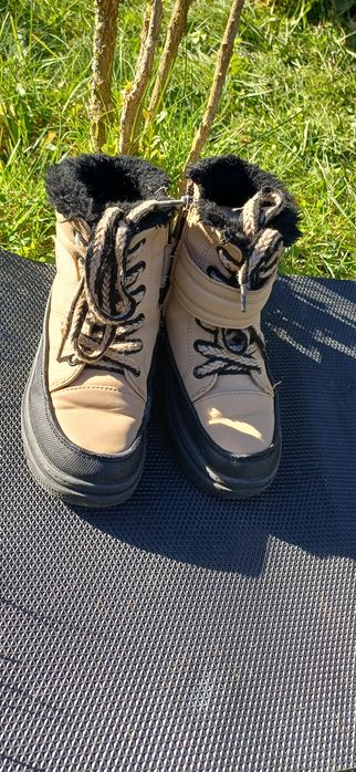 Зимові чобітки для дівчинки