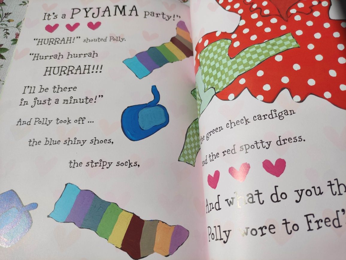 Książka dla dzieci Polly's Pink Pyjamas po angielsku