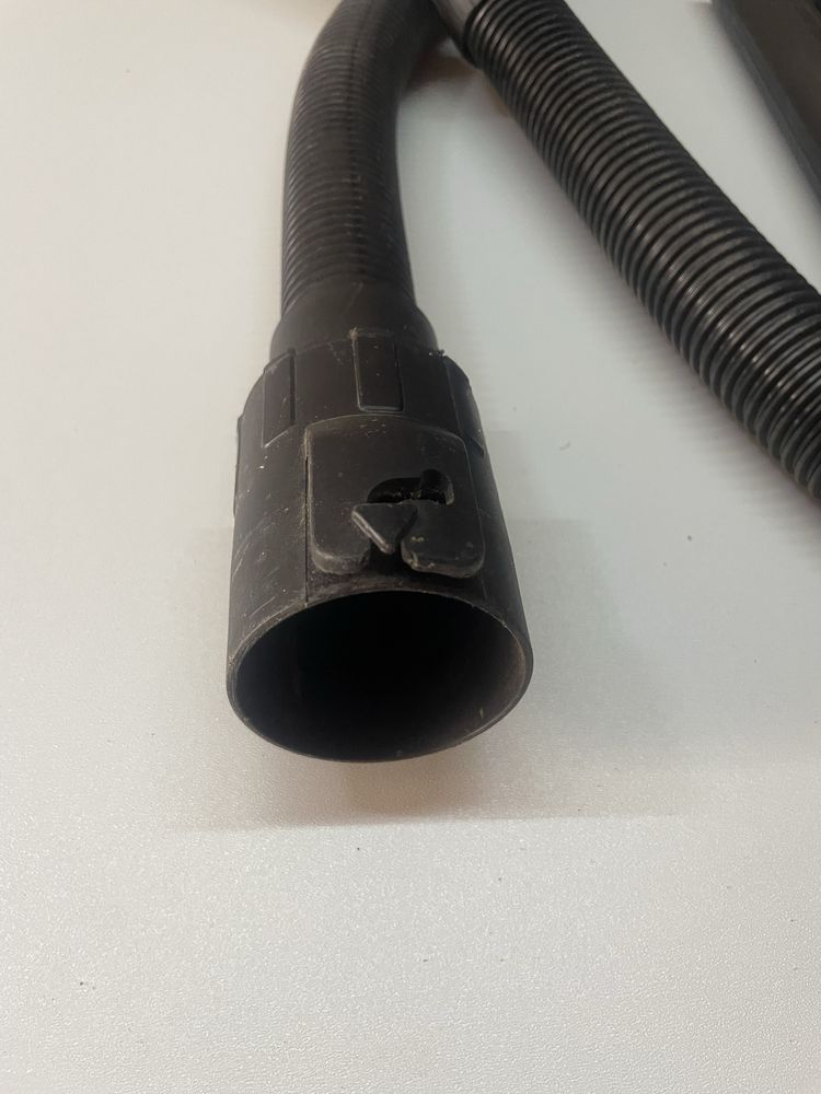 Продам шланг пилисоса Karcher (опигінал стан нового)