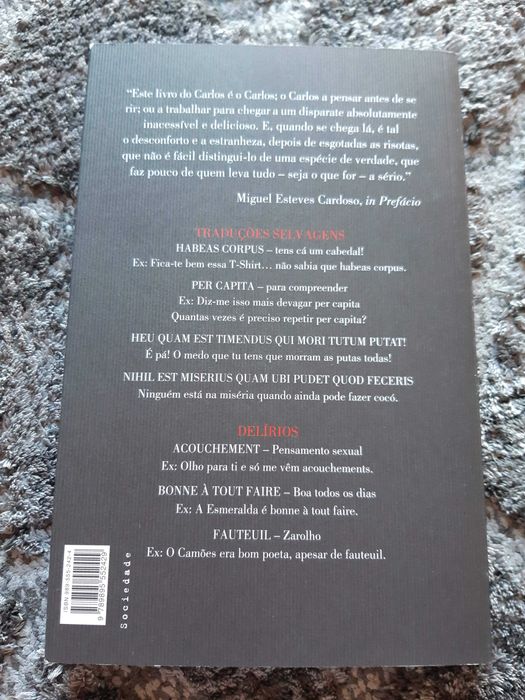 Livro "Já não me lembrava", de Carlos Quevedo.