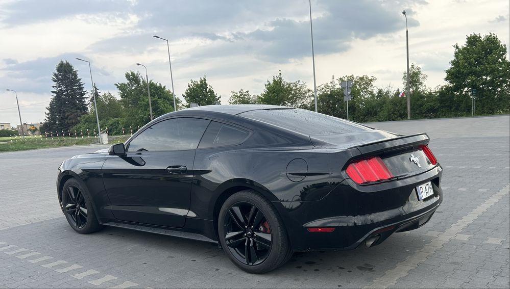 Ford Mustang 2015r. 3,7 V6, automat, suoer stan