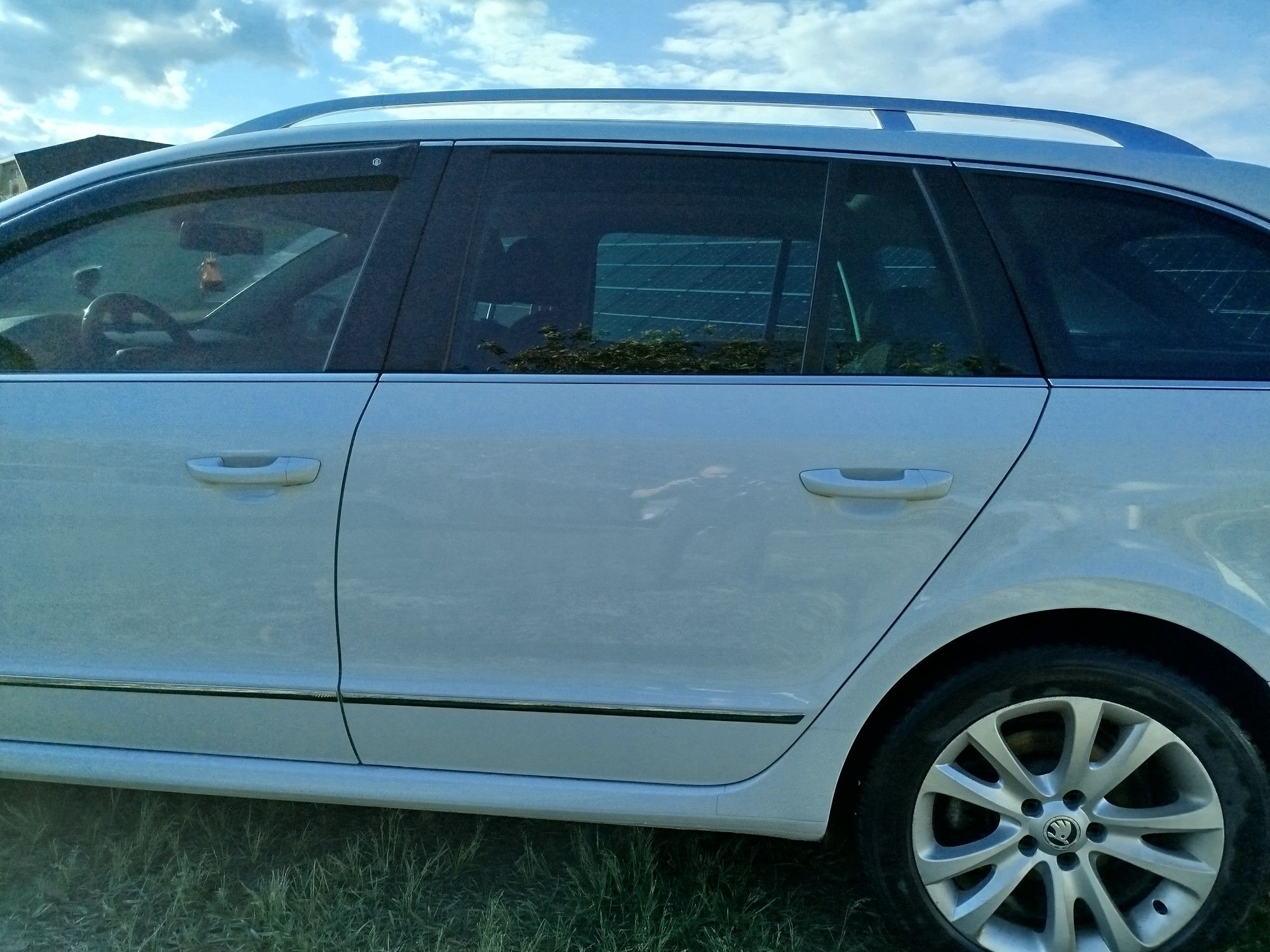 Skoda superb 2014 рік