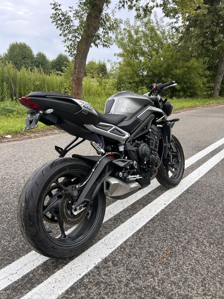 Triumph 765 street triple r „04/2023r”