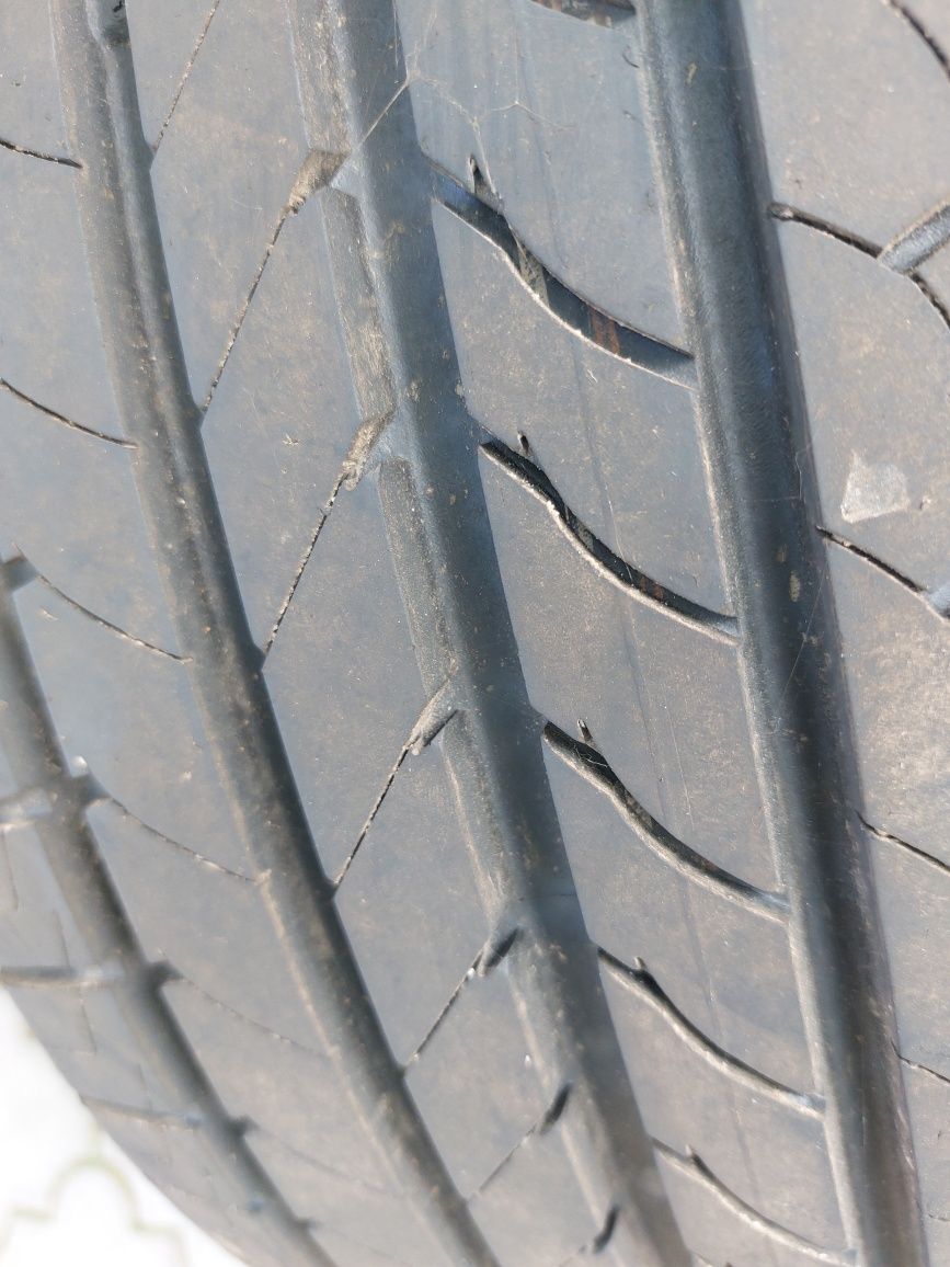 Резина Шини 215/50/R17 Goodyear 2шт