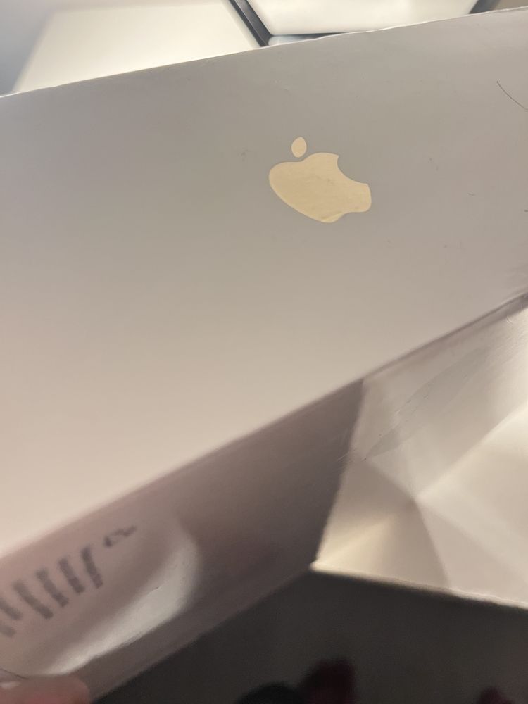 Airpods Max disponível